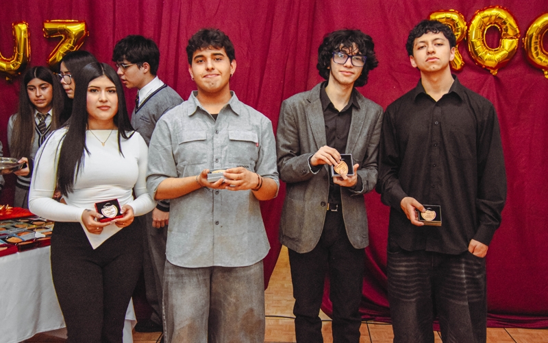 Con aprecio y espíritu salesiano: Terceros medios despiden a Cuartos Medios 