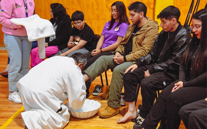 Comunidad del LSMF conmemoró Jueves Santo: Última Cena del Señor
